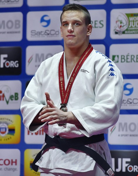 Mihael Žgank osvojil srebro